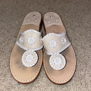 Jacks Rogers beige and white sandals size womens 5!